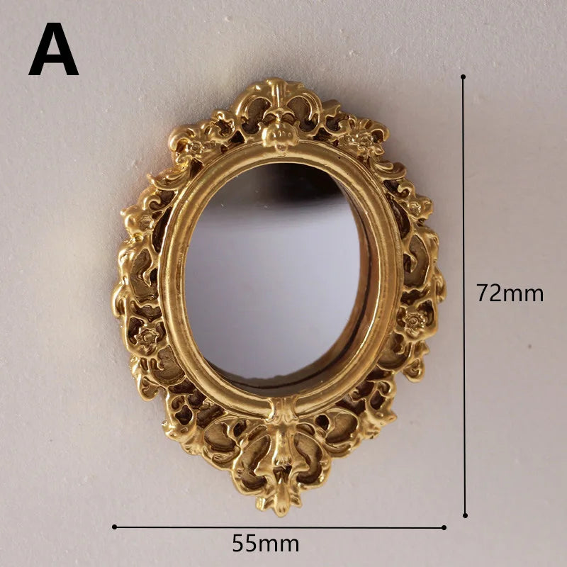 1PC Mini Mirror Model Gold Silver 1:12 Classic Resin Crown Mirror Photo Frame Dollhouse Miniature Mirror Decor Accessories