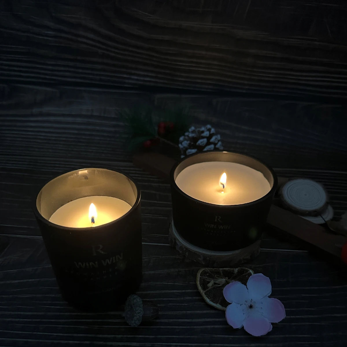 Lavender/Velvet Rose Black Cup Size Cup Aromatherapy Candle Bedroom Fragrance Candle Hand Gift Smokeless Soybean Wax Candle