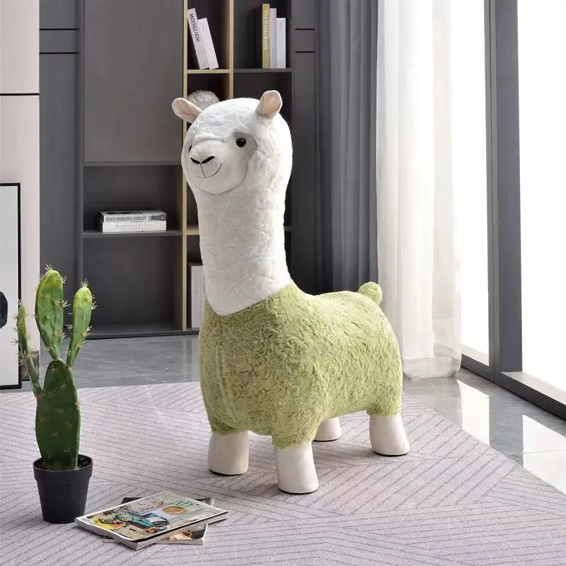 FULLOVE Cartoon Alpaca Stool Children's Casual Shoes Changing Stool Children's Household Living Room Decoration Doll Stool