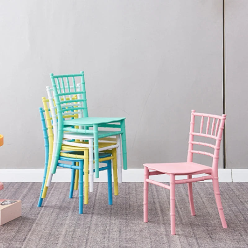 5 Pieces Lightweight Children's Furniture Plastic Chiavari Chairs Suitable for Living Rooms Restaurants Schools Parties Camping