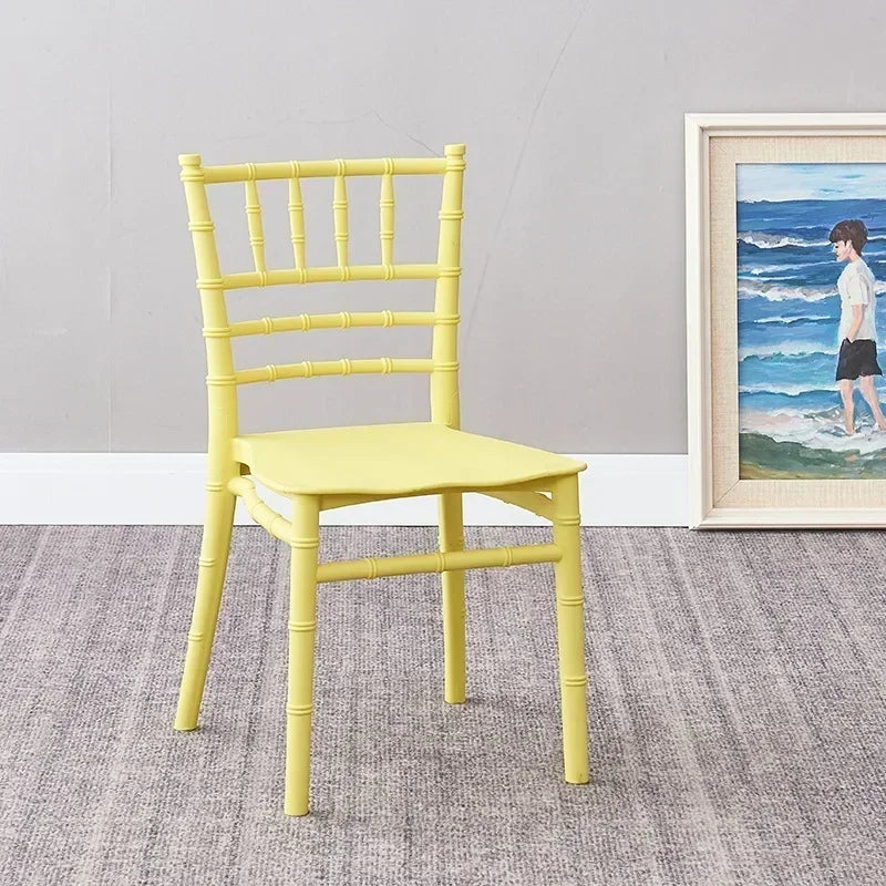 5 Pieces Lightweight Children's Furniture Plastic Chiavari Chairs Suitable for Living Rooms Restaurants Schools Parties Camping