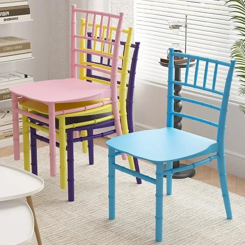 5 Pieces Lightweight Children's Furniture Plastic Chiavari Chairs Suitable for Living Rooms Restaurants Schools Parties Camping