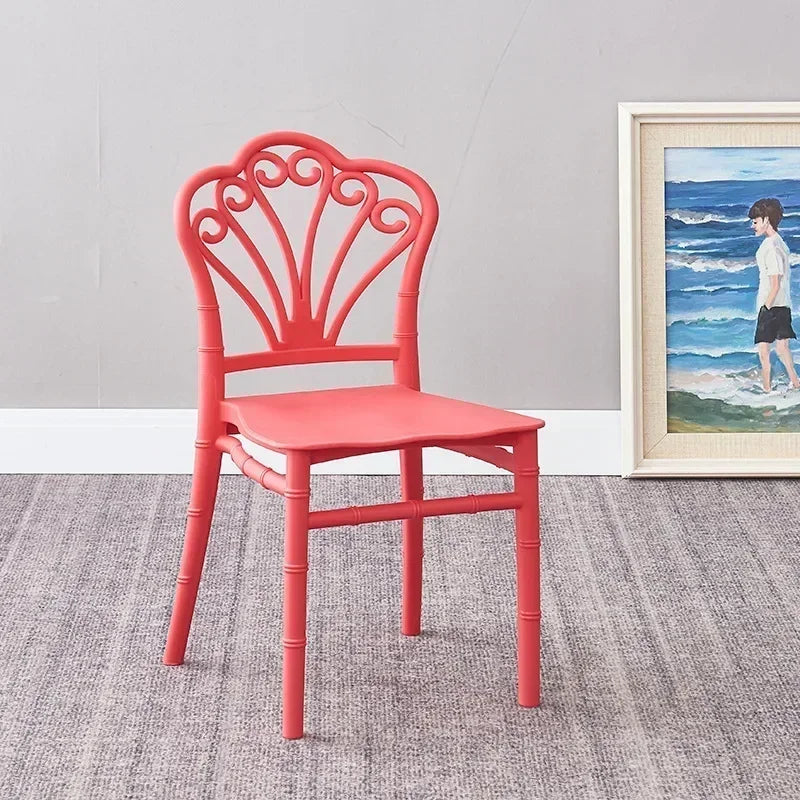 5 Pieces Lightweight Children's Furniture Plastic Chiavari Chairs Suitable for Living Rooms Restaurants Schools Parties Camping